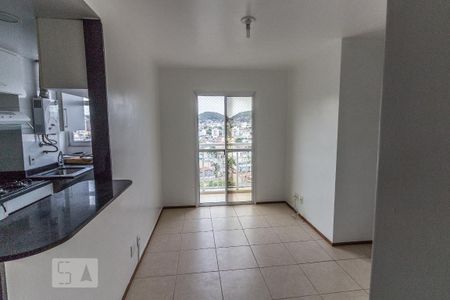 Sala de apartamento à venda com 2 quartos, 48m² em Irajá, Rio de Janeiro