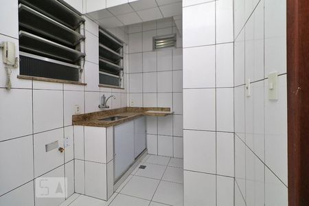Cozinha. de apartamento para alugar com 2 quartos, 80m² em Copacabana, Rio de Janeiro