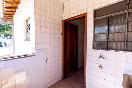 Área Serviço de apartamento à venda com 2 quartos, 60m² em Santa Mônica, Belo Horizonte