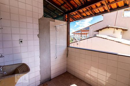 Área Serviço de apartamento à venda com 2 quartos, 60m² em Santa Mônica, Belo Horizonte