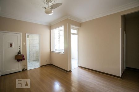 Sala de apartamento para alugar com 2 quartos, 62m² em Grajaú, Rio de Janeiro