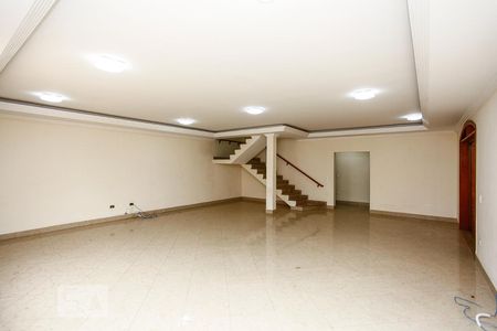 Casa de condomínio para alugar com 450m², 4 quartos e 4 vagasSala