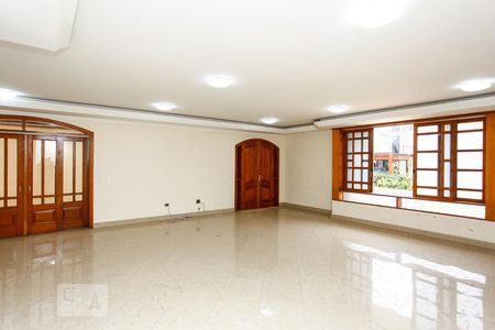 Casa de condomínio à venda com 450m², 4 quartos e 4 vagasSala