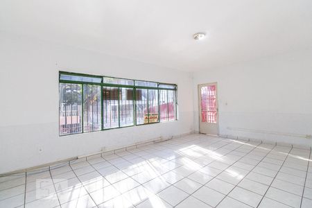 Sala de casa à venda com 3 quartos, 130m² em Vila Carrão, São Paulo