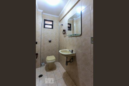 Lavabo de apartamento à venda com 3 quartos, 160m² em Vila Brasílio Machado, São Paulo