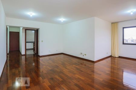 Sala de Estar de apartamento à venda com 3 quartos, 160m² em Vila Brasílio Machado, São Paulo