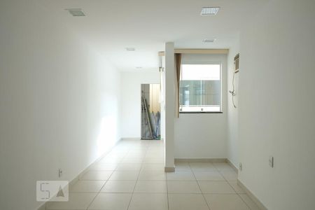 Sala de casa para alugar com 1 quarto, 76m² em Vila Isabel, Rio de Janeiro