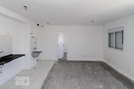 Sala de apartamento para alugar com 1 quarto, 40m² em Sítio da Figueira, São Paulo