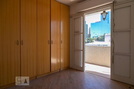 Quarto 1 de apartamento para alugar com 2 quartos, 75m² em Aclimação, São Paulo