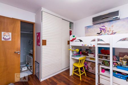 Quarto 1 de apartamento para alugar com 3 quartos, 160m² em Botafogo, Rio de Janeiro