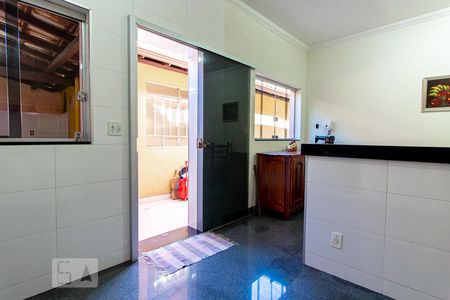 Cozinha de casa à venda com 4 quartos, 360m² em Floramar, Belo Horizonte