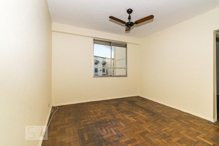 Sala de apartamento para alugar com 2 quartos, 60m² em Irajá, Rio de Janeiro