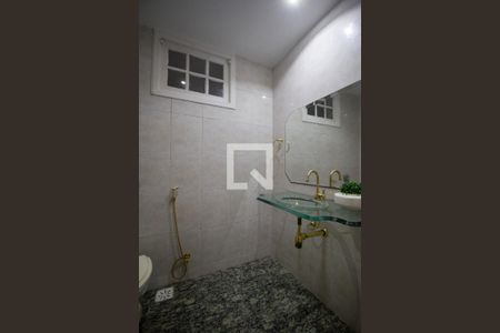 Lavabo de casa para alugar com 4 quartos, 700m² em Recreio dos Bandeirantes, Rio de Janeiro