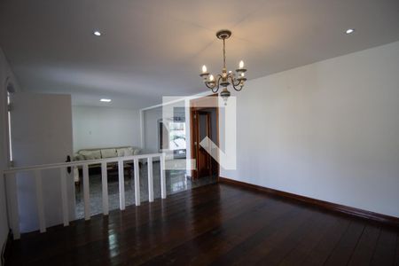 Sala de casa para alugar com 4 quartos, 700m² em Recreio dos Bandeirantes, Rio de Janeiro