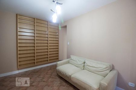 Sala de apartamento para alugar com 1 quarto, 47m² em Higienópolis, São Paulo