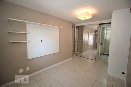 Suíte de apartamento à venda com 2 quartos, 147m² em Taquara, Rio de Janeiro