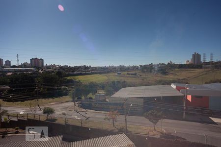 Vista da sala de apartamento à venda com 3 quartos, 87m² em Jardim García, Campinas