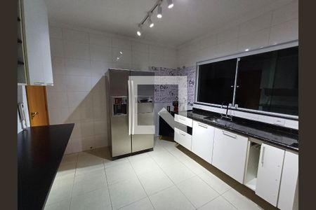 Cozinha de casa para alugar com 3 quartos, 168m² em Vila Gumercindo, São Paulo