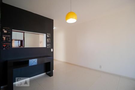 Salas de apartamento para alugar com 3 quartos, 70m² em Mansões Santo Antônio, Campinas