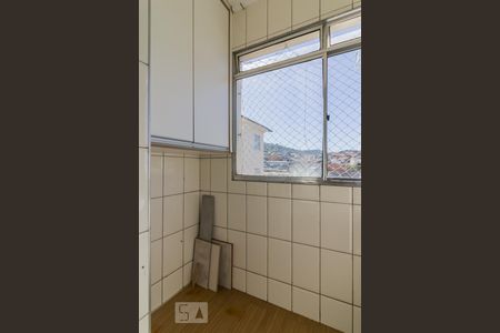 Área de serviço de apartamento à venda com 2 quartos, 45m² em Jardim Valéria, Guarulhos