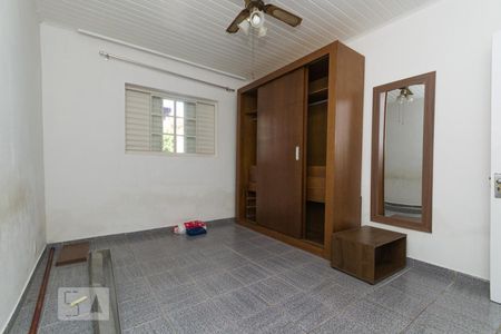 Quarto 1 de casa para alugar com 2 quartos, 65m² em Vila Guarani (z Sul), São Paulo