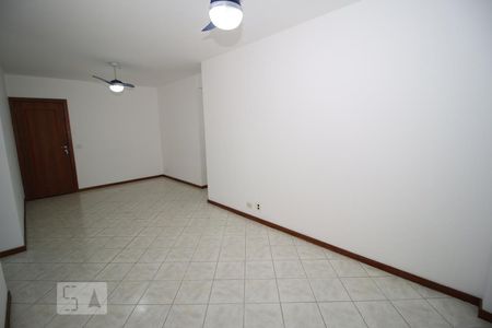 Sala de apartamento para alugar com 2 quartos, 91m² em Jacarepaguá, Rio de Janeiro