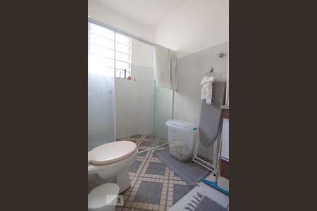 banheiro de apartamento à venda com 2 quartos, 48m² em Vila Buarque, São Paulo