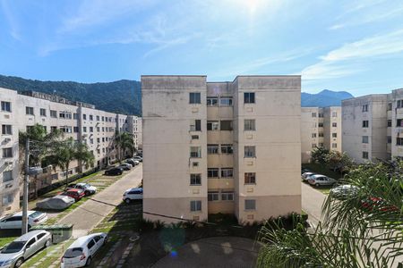 Vista da Sala de apartamento para alugar com 3 quartos, 55m² em Vargem Pequena, Rio de Janeiro