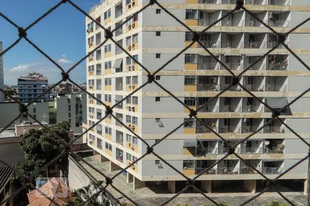 Vista Quarto 1 de apartamento para alugar com 2 quartos, 68m² em Cachambi, Rio de Janeiro