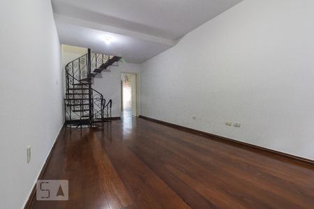 Sala de casa para alugar com 3 quartos, 182m² em Parque Colonial, São Paulo