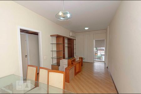 Sala de apartamento para alugar com 2 quartos, 80m² em Vila Isabel, Rio de Janeiro