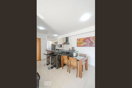 Sala - cozinha de apartamento para alugar com 3 quartos, 83m² em Vila da Serra, Nova Lima