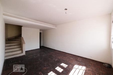 Sala de casa para alugar com 2 quartos, 95m² em Santo Amaro, São Paulo