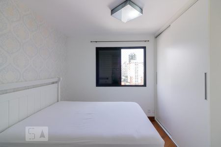 Suíte de apartamento à venda com 2 quartos, 65m² em Vila Olímpia, São Paulo