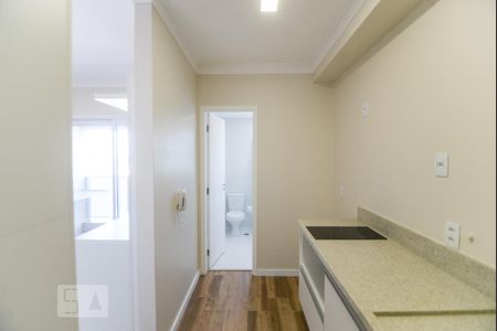 Cozinha de kitnet/studio para alugar com 1 quarto, 27m² em Vila Prudente, São Paulo