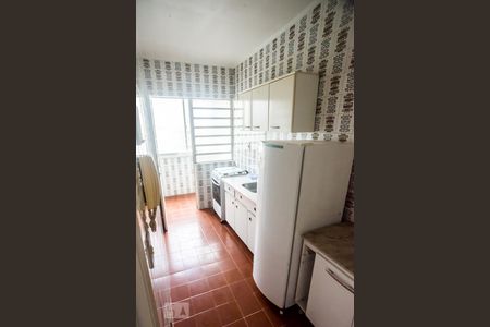 Cozinha de apartamento para alugar com 1 quarto, 50m² em Sarandi, Porto Alegre