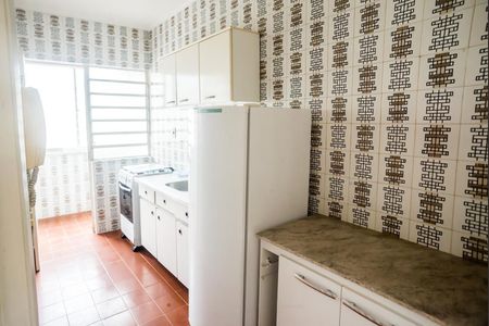 Cozinha de apartamento para alugar com 1 quarto, 50m² em Sarandi, Porto Alegre