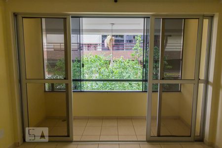 Quarto de apartamento para alugar com 1 quarto, 34m² em Asa Norte, Brasília