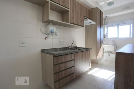 Cozinha de apartamento para alugar com 1 quarto, 41m² em Umuarama, Osasco