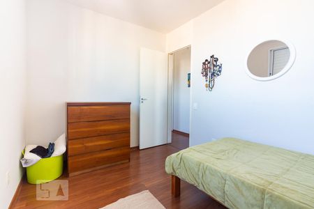 Quarto  de apartamento para alugar com 2 quartos, 70m² em Vila Nova Alba, São Paulo