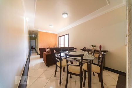 Sala de apartamento à venda com 3 quartos, 97m² em Vila Camilópolis, Santo André