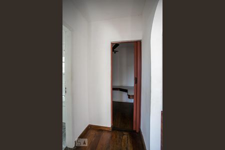 Corredor de apartamento à venda com 1 quarto, 78m² em Vila Isabel, Rio de Janeiro