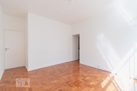 Apartamento à venda com 65m², 2 quartos e sem vagaSala