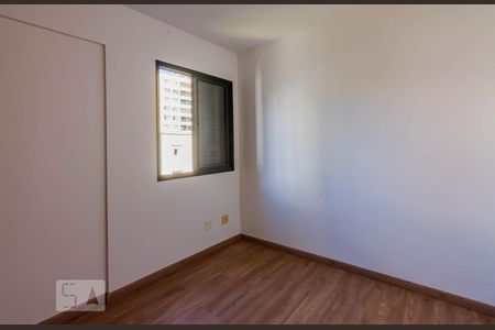 Quarto 1 de apartamento para alugar com 3 quartos, 100m² em Cruzeiro, Belo Horizonte