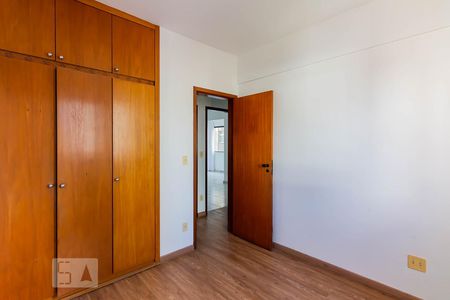 Quarto 2 de apartamento para alugar com 3 quartos, 100m² em Cruzeiro, Belo Horizonte