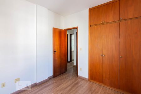 Quarto 1 de apartamento para alugar com 3 quartos, 100m² em Cruzeiro, Belo Horizonte