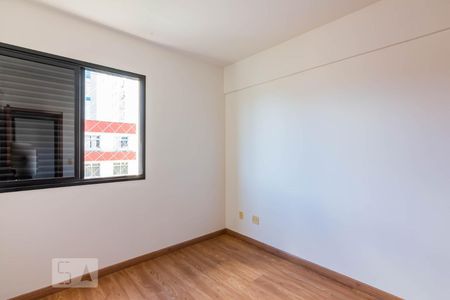 Quarto 2 de apartamento para alugar com 3 quartos, 100m² em Cruzeiro, Belo Horizonte