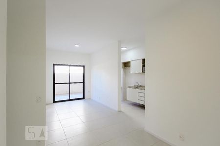 Sala de apartamento para alugar com 2 quartos, 90m² em Jacarepaguá, Rio de Janeiro