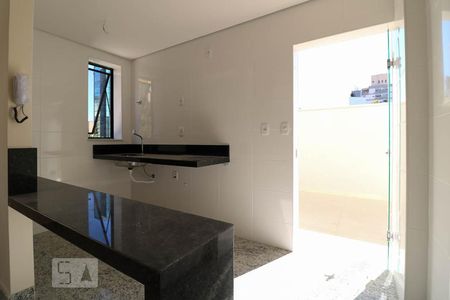 Cozinha de kitnet/studio para alugar com 1 quarto, 36m² em Funcionários, Belo Horizonte