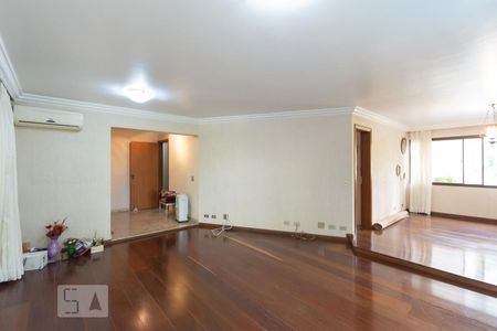Sala de apartamento à venda com 4 quartos, 200m² em Campo Belo, São Paulo